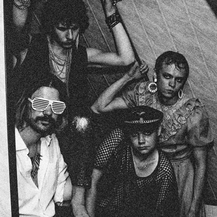 THE BOONDOCKS VAHETAB UUE SINGLIGA “WHATEVER YOU SAID WENT OVER MY HEAD” INDIE-ROCK’I PUNGI VASTU
