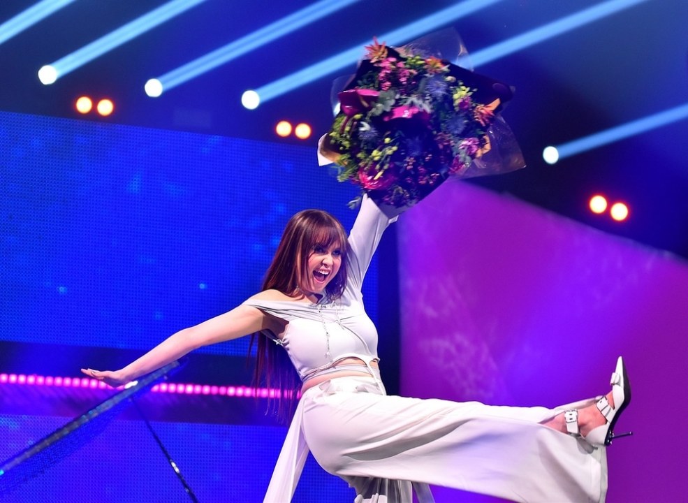 📕 EUROVISIOONI PÄEVIK #1 | SELGUSID LAULUVÕISTLUSE FINAALI KÜLALISARTISTID. JUTTU TEEME KA HÄÄLETAMISE HINDADEST, ALIKA ESINEMISTEST JA EESTI EUROFÄNNIDE LEMMIKUTEST