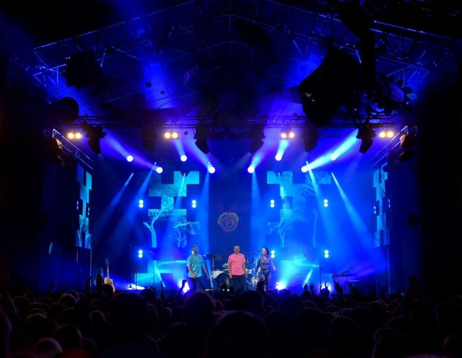 VILJANDI PÄRIMUSMUUSIKA FESTIVALIL ÜLLATASID KÜLASTUSTE ARVUGA NELJAPÄEV JA PÜHAPÄEV