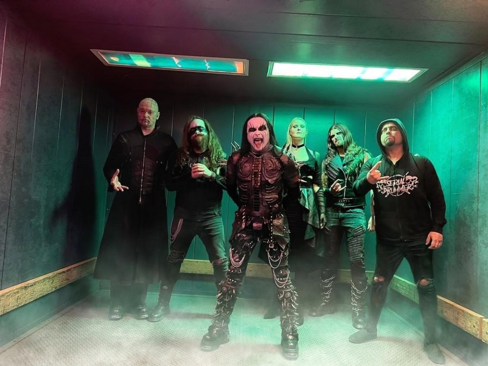 BRITI METAL-LEGEND CRADLE OF FILTH NAASEB RAJU KONTSERDIGA EESTISSE
