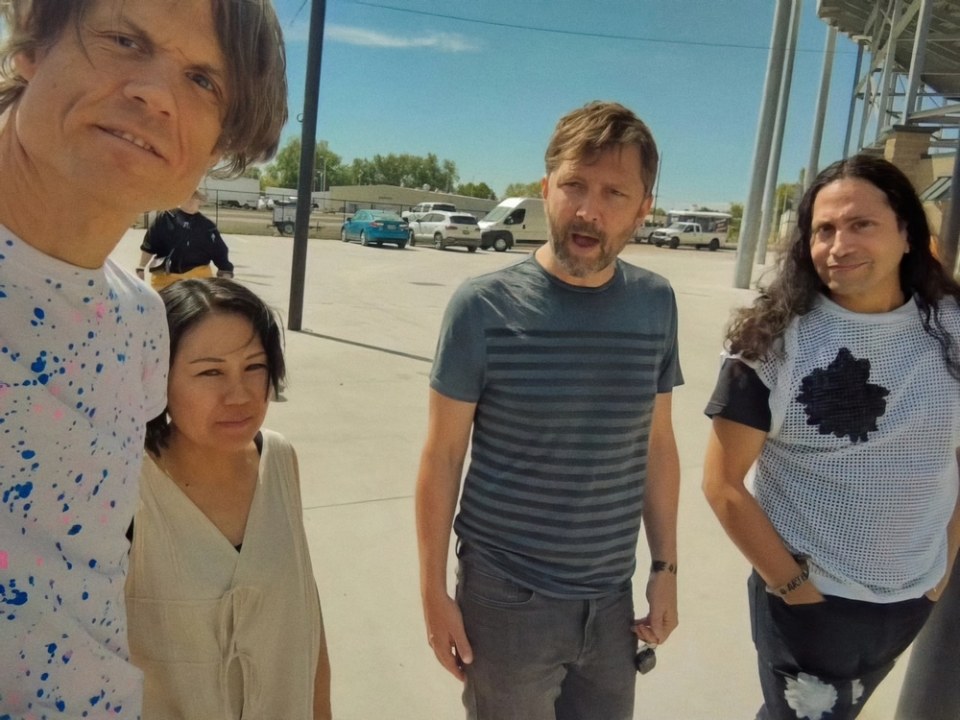 AMEERIKA INDIE-BÄND DEERHOOF ESINEB TALLINNAS