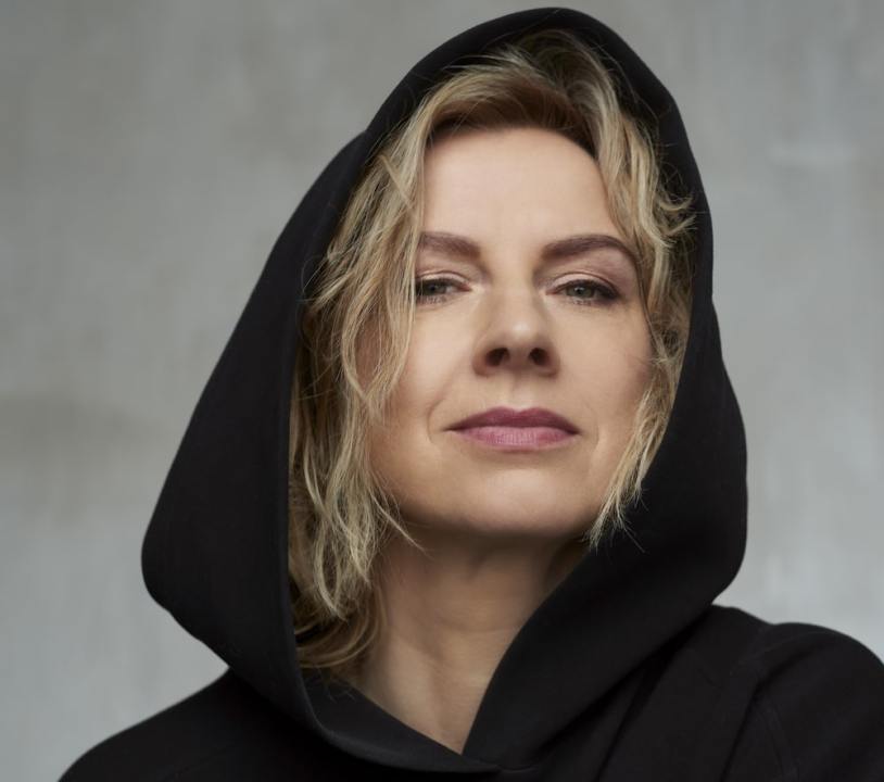 MINGO RAJANDIL ILMUS UUS SINGEL “RAINY DAY” KOOS ANNA KANEELINA, ERKI PÄRNOJA JA MARTI TÄRNIGA