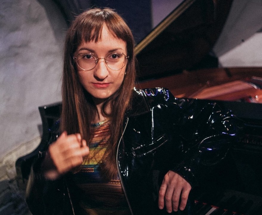 JAZZPIANIST RAHEL TALTS ANDIS RAHVUSVAHELISE KVARTETIGA AASIAS MITMEID EDUKAID KONTSERTE