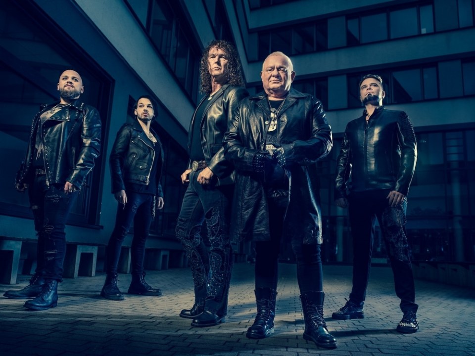 DIRKSCHNEIDER ESINEB MÄRTSIS TALLINNAS