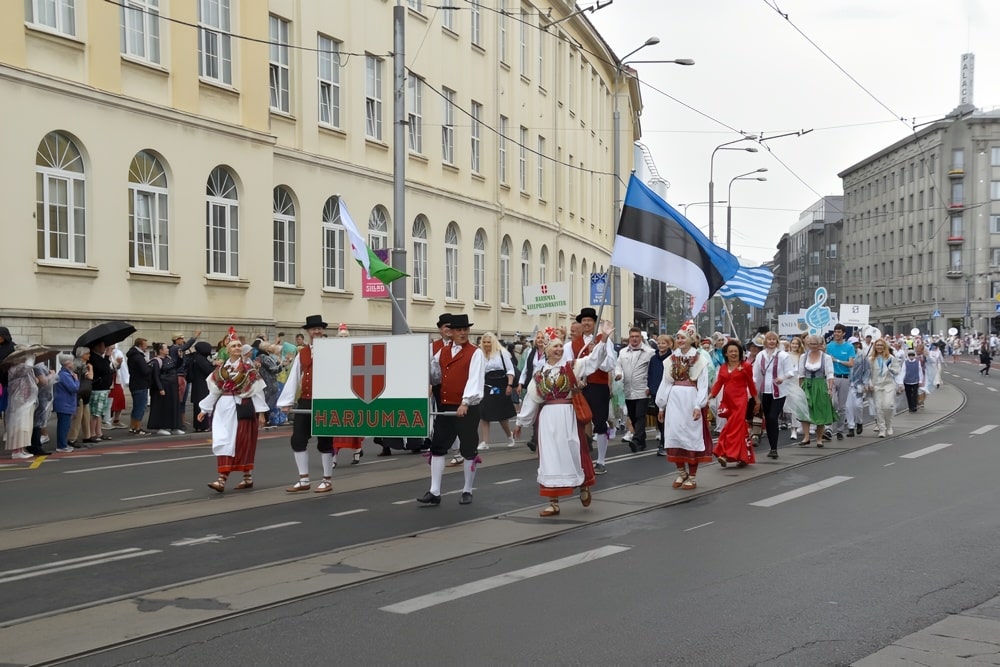 22. NOVEMBRIL TOIMUB KONVERENTS “LAULU- JA TANTSUPEO JUUBELID PEETUD. KAS ON PÕHJUST JUUBELDAMISEKS?”, MIDA SAAB JÄLGIDA KA VEEBIST
