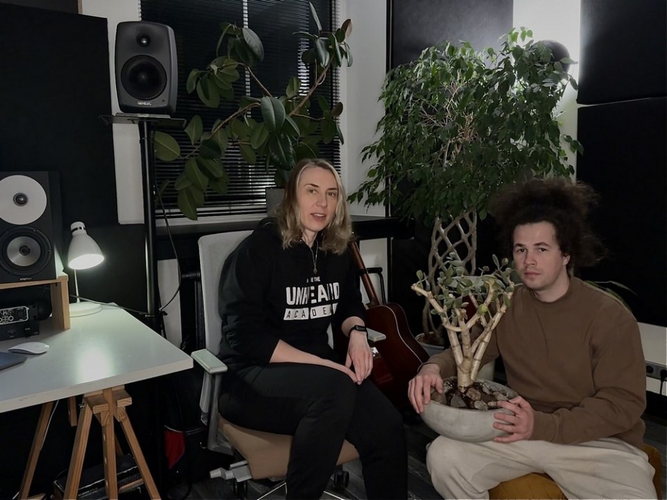 TUULIKKI BARTOSIK & ADEL FORCE AVALDASID UUE SINGLI “BOURGEONS” – HELIMAASTIK, MIS HINGAB JA LIIGUB