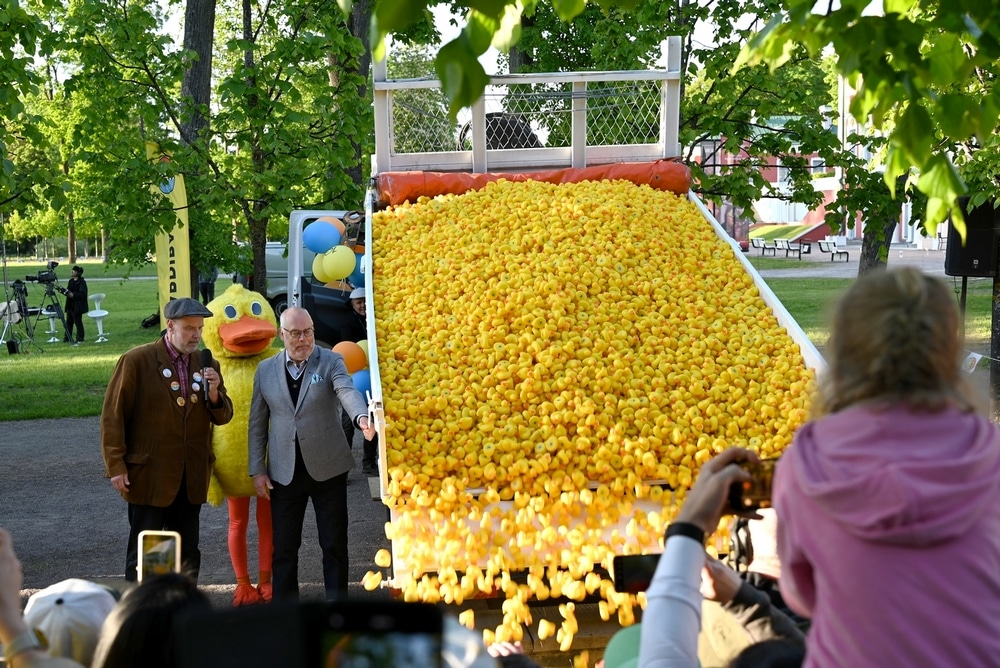 📸 FOTOD | KOLLANE PARDIMERI KADRIORUS TÕI VÄHIHAIGETE LASTE TOETUSEKS ÜLE 300 000 EURO!
