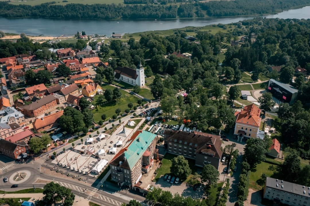 KUIDAS LIIKUDA JA KUHU PARKIDA VILJANDI PÄRIMUSMUUSIKA FESTIVALI AJAL?