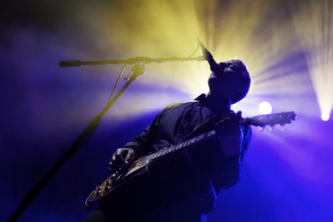 SAKSA POSTPUNGI JA DARKWAVE’I ANSAMBEL PINK TURNS BLUE ESINEB NOVEMBRIS PAAVLI KULTUURIVABRIKUS